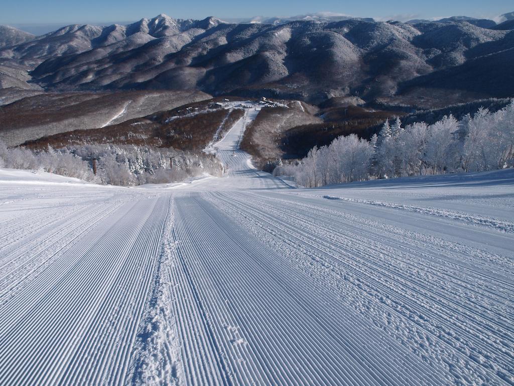 Okushiga Kogen Hotel Yamanouchi  Eksteriør bilde